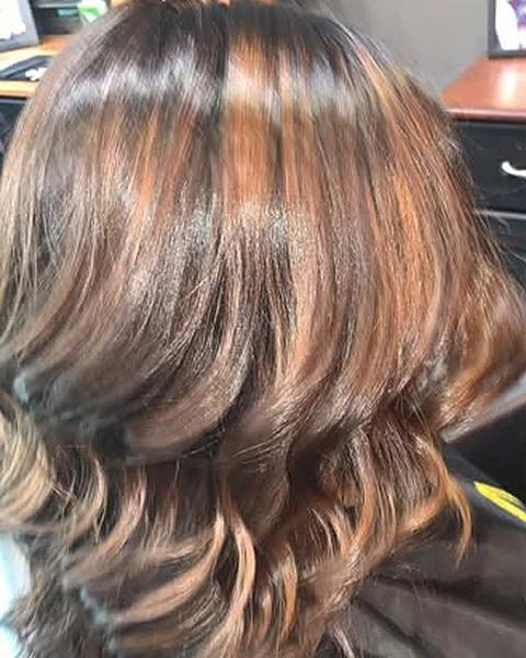 Bronde waves with caramel pieces